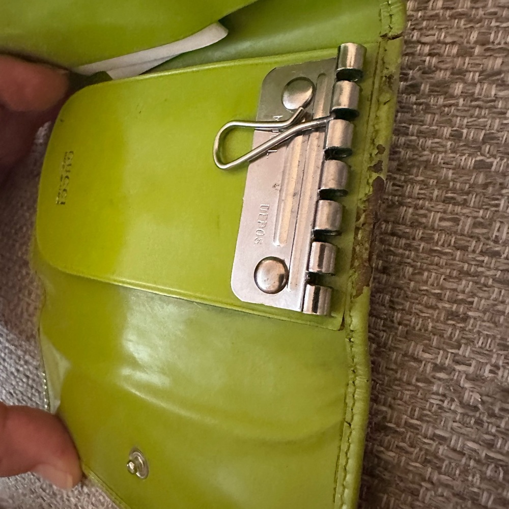GUCCI Rare Horse Bit Patent Leather Keychain & Card Holder Margarita Color! - Picture 15 of 16